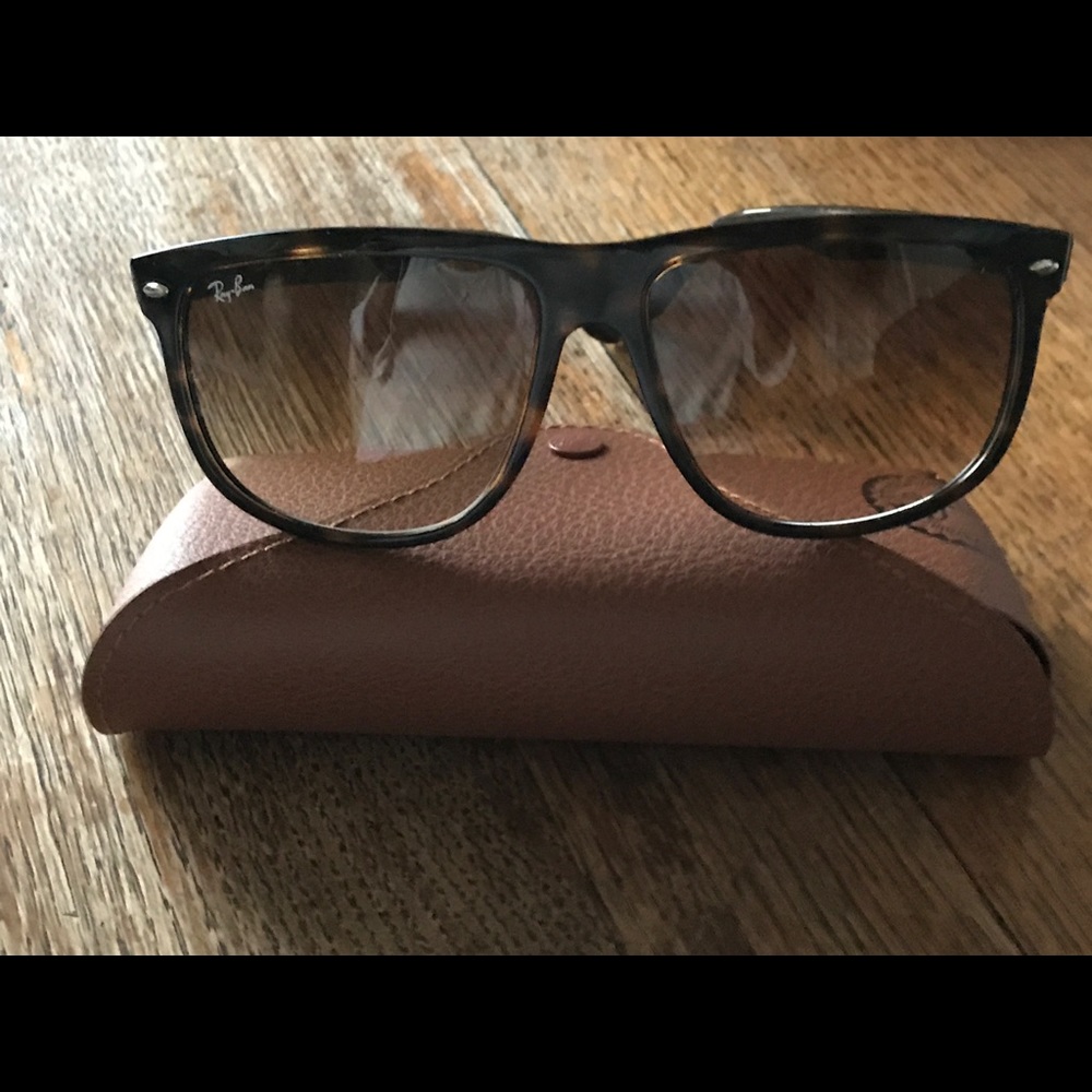Ray-ban sunglasses